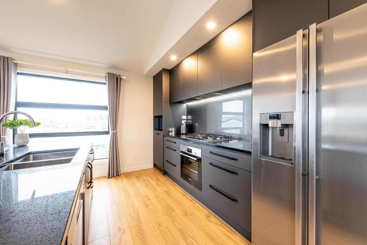 33 Star Apartment Лейк Текапо Екстериор снимка